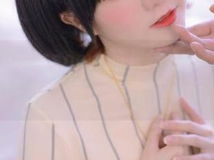 Sally Dorasnow的灰丝合集，堪称色彩的平衡之美，看完不说也难！